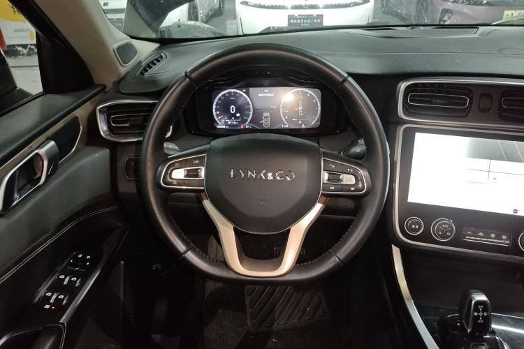 Used Lynk & Co 01 2017 2.0T Two-Wheel Drive Pro Edition Steering Wheel