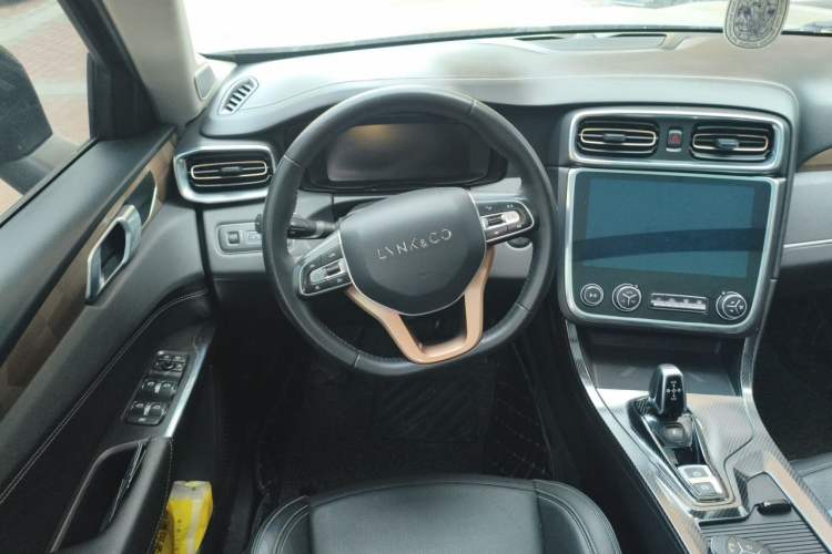 Used Lynk & Co 01 2017 2.0T Two-Wheel Drive Pro Edition Steering Wheel