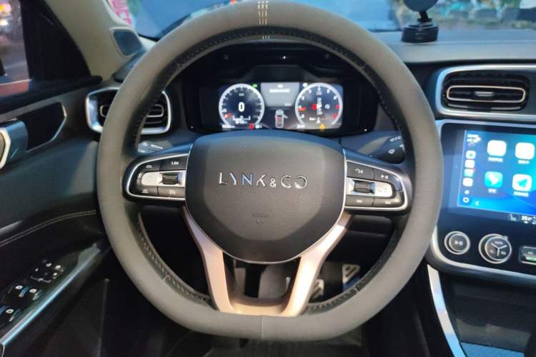Used Lynk & Co 01 2017 2.0T Two-Wheel Drive Pro Edition Steering Wheel