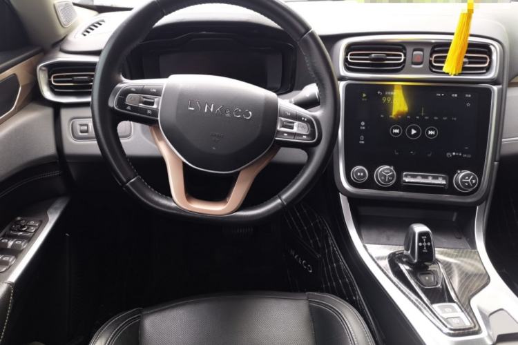 Used Lynk & Co 01 2017 2.0T Two-Wheel Drive Pro Edition Steering Wheel