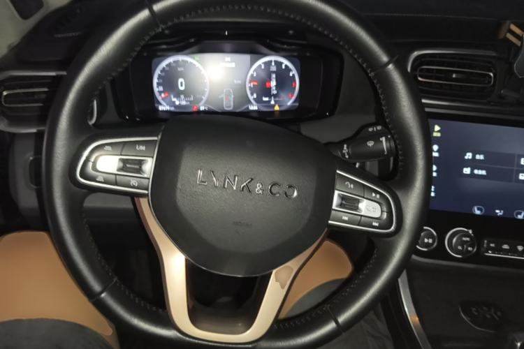 Used Lynk & Co 01 2017 2.0T Two-Wheel Drive Pro Edition Steering Wheel