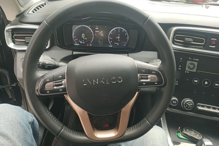 Used Lynk & Co 01 2017 2.0T Two-Wheel Drive Pro Edition Steering Wheel