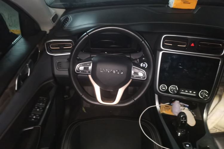 Used Lynk & Co 01 2017 2.0T Two-Wheel Drive Pro Edition Steering Wheel