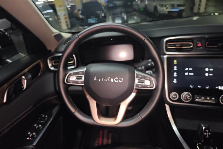 Used Lynk & Co 01 2017 2.0T Two-Wheel Drive Pro Edition Steering Wheel