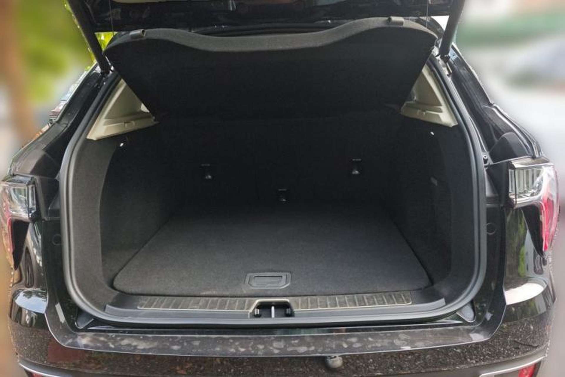 Used Lynk & Co 01 2017 2.0T Two-Wheel Drive Pro Edition Trunk