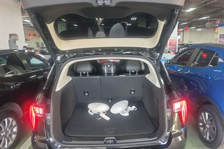 Used Lynk & Co 01 2017 2.0T Two-Wheel Drive Pro Edition Trunk