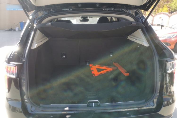 Used Lynk & Co 01 2017 2.0T Two-Wheel-Drive Version Trunk