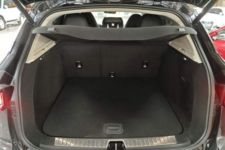Used Lynk & Co 01 2017 2.0T Two-Wheel Drive Pro Edition Trunk