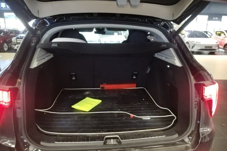 Used Lynk & Co 01 2017 2.0T Four-Wheel Drive Pro Edition Trunk