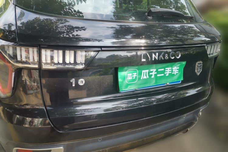Used Lynk & Co 01 2017 2.0T Two-Wheel-Drive Version Trunk