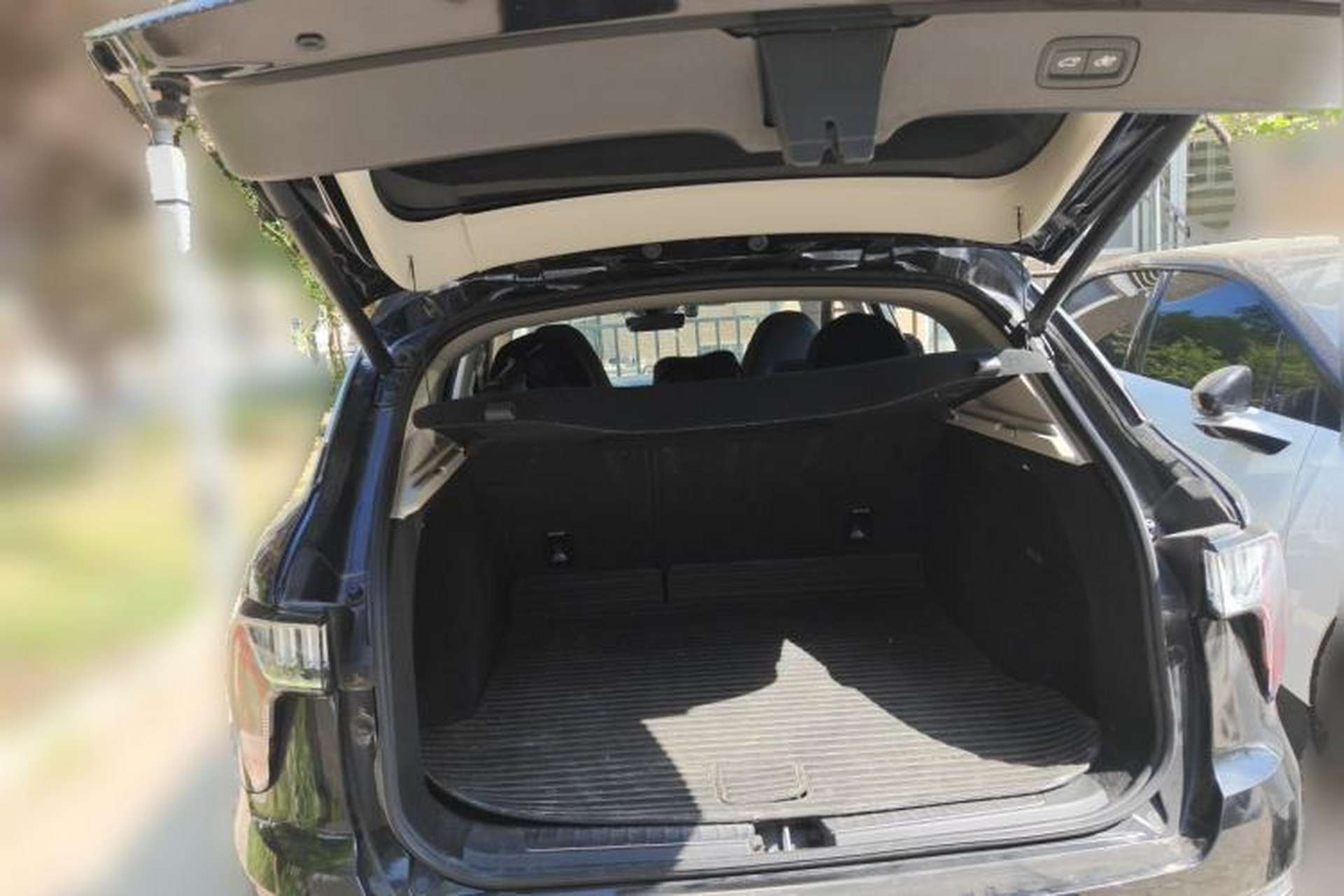 Used Lynk & Co 01 2017 2.0T Two-Wheel Drive Pro Edition Trunk