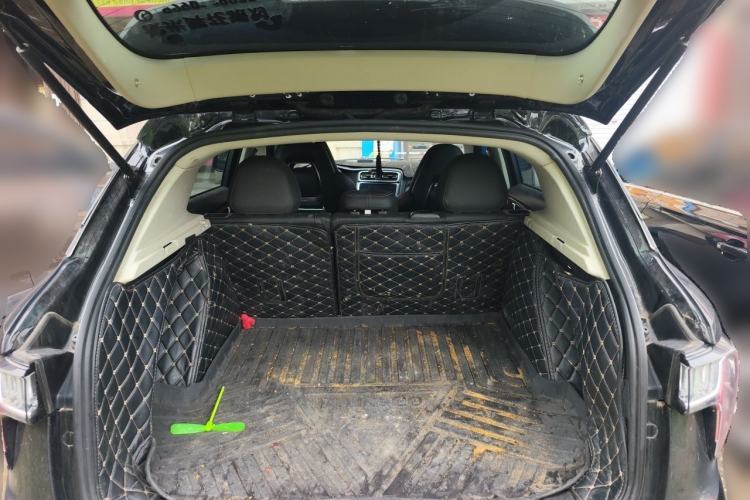 Used Lynk & Co 01 2017 2.0T Two-Wheel-Drive Version Trunk