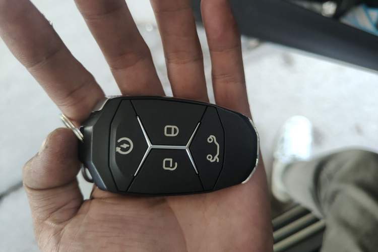 Used Lynk & Co 01 2017 2.0T Two-Wheel Drive Pro Edition Vehicle Key