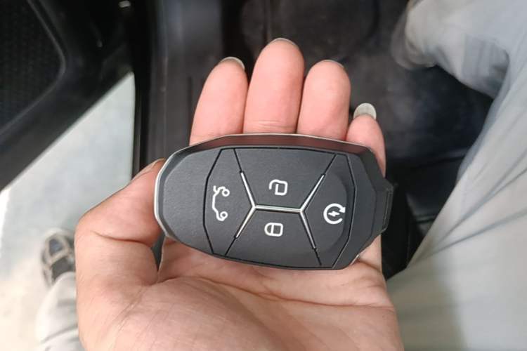 Used Lynk & Co 01 2017 2.0T Two-Wheel Drive Pro Edition Vehicle Key