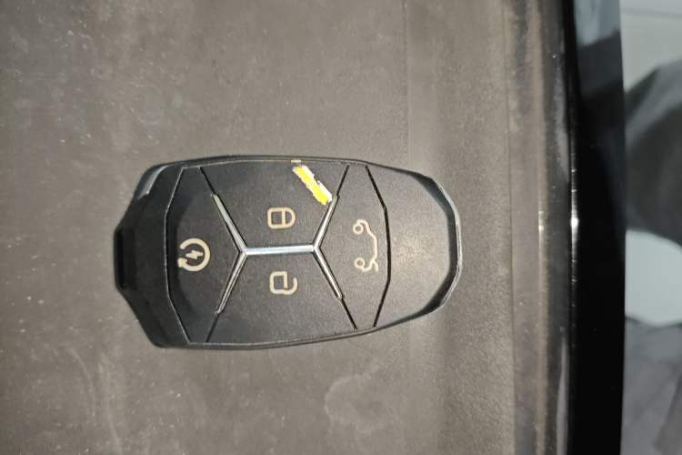 Used Lynk & Co 01 2017 2.0T Two-Wheel Drive Pro Edition Vehicle Key