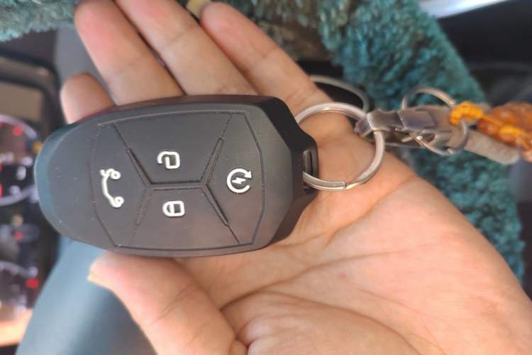Used Lynk & Co 01 2017 2.0T Two-Wheel Drive Pro Edition Vehicle Key