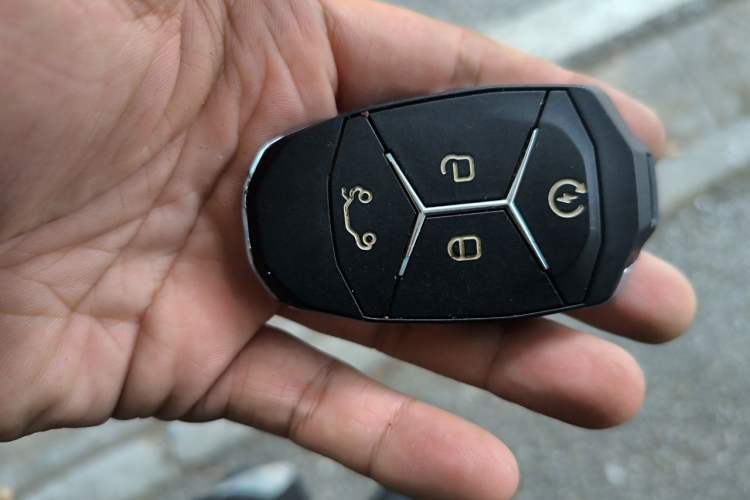 Used Lynk & Co 01 2017 2.0T Two-Wheel Drive Pro Edition Vehicle Key