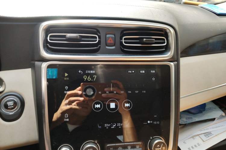 Used Lynk & Co 01 2017 2.0T Two-Wheel Drive Pro Edition Audio And AC Panel