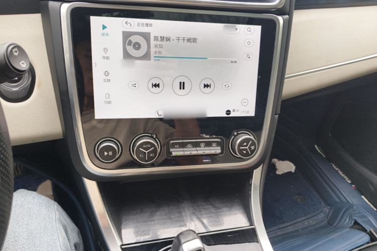 Used Lynk & Co 01 2017 2.0T Two-Wheel Drive Pro Edition Audio And AC Panel