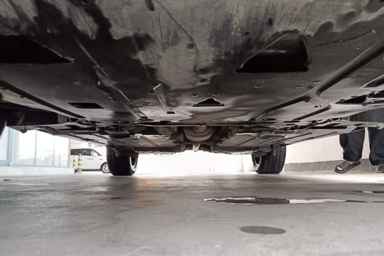 Used Lynk & Co 01 2017 2.0T Two-Wheel Drive Zhaopu Version Chassis Front