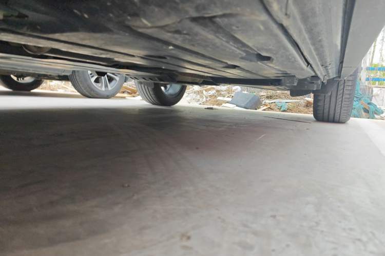 Used Lynk & Co 01 2017 2.0T Two-Wheel Drive Pro Edition Chassis Front Left