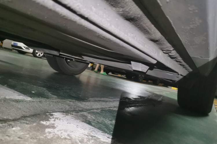 Used Lynk & Co 01 2017 2.0T Two-Wheel Drive Pro Edition Chassis Front Left