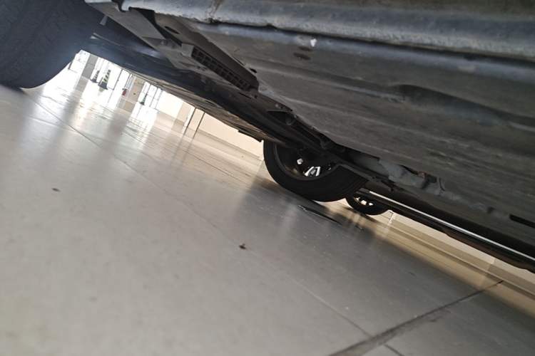 Used Lynk & Co 01 2017 2.0T Two-Wheel Drive Zhaopu Version Chassis Front Left