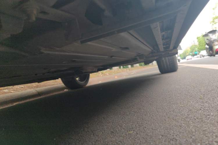 Used Lynk & Co 01 2017 2.0T Two-Wheel Drive Zhaopu Version Chassis Front Left