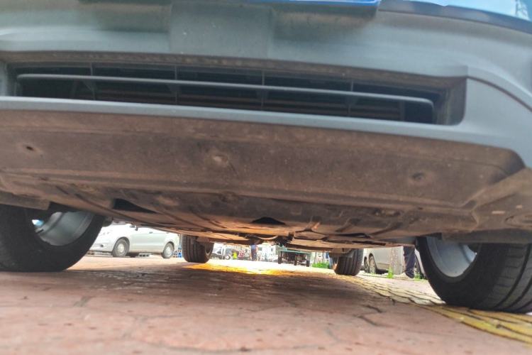 Used Lynk & Co 01 2017 2.0T Two-Wheel Drive Zhaopu Version Chassis Front
