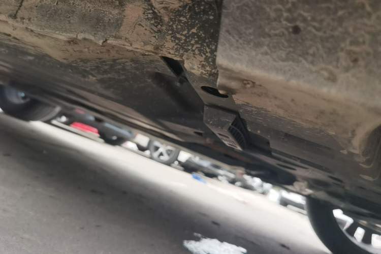 Used Lynk & Co 01 2017 2.0T Two-Wheel Drive Zhaopu Version Chassis Front Right