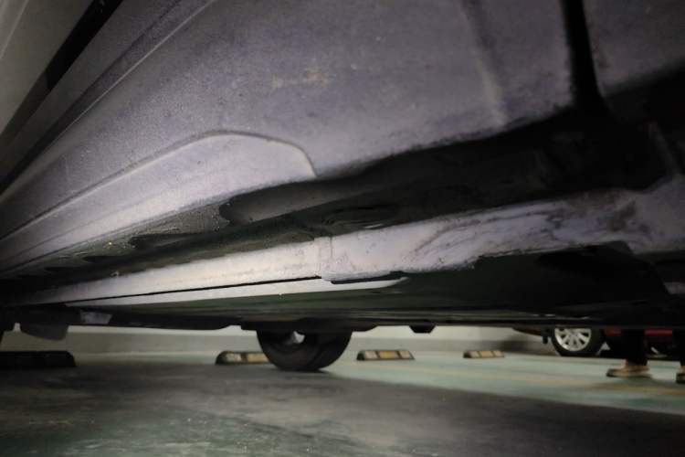 Used Lynk & Co 01 2017 2.0T Two-Wheel Drive Zhaopu Version Chassis Front Right