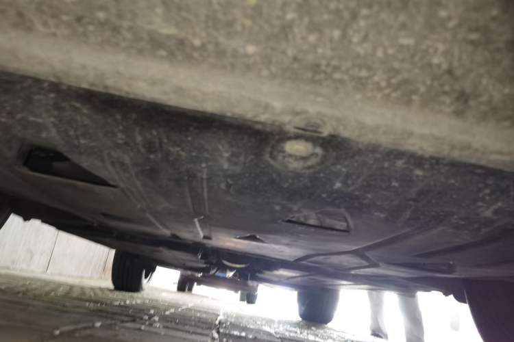 Used Lynk & Co 01 2017 2.0T Two-Wheel Drive Zhaopu Version Chassis Front