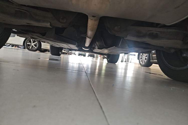 Used Lynk & Co 01 2017 2.0T Two-Wheel Drive Zhaopu Version Chassis Rear