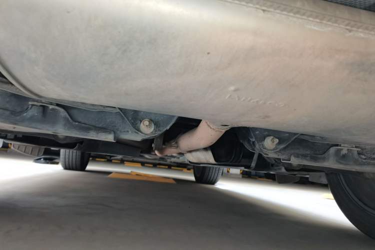 Used Lynk & Co 01 2017 2.0T Two-Wheel Drive Zhaopu Version Chassis Rear