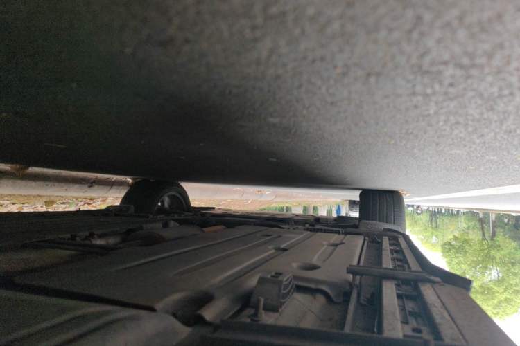 Used Lynk & Co 01 2017 2.0T Two-Wheel Drive Zhaopu Version Chassis Rear Left