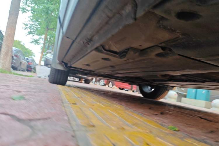 Used Lynk & Co 01 2017 2.0T Two-Wheel Drive Zhaopu Version Chassis Rear Left