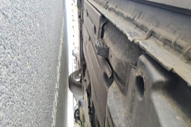 Used Lynk & Co 01 2017 2.0T Two-Wheel Drive Zhaopu Version Chassis Rear Left