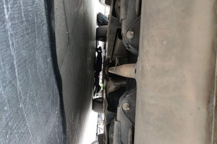 Used Lynk & Co 01 2017 2.0T Two-Wheel Drive Zhaopu Version Chassis Rear