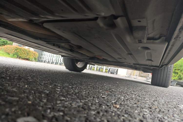 Used Lynk & Co 01 2017 2.0T Two-Wheel Drive Pro Edition Chassis Rear Right