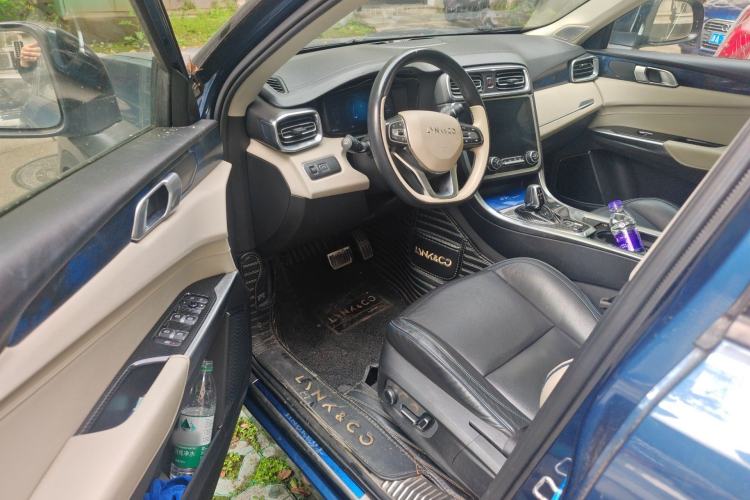 Used Lynk & Co 01 2017 2.0T Two-Wheel Drive Zhaopu Version Driver Seat