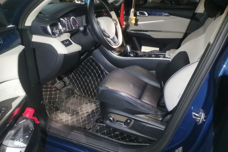 Used Lynk & Co 01 2017 2.0T Two-Wheel Drive Pro Edition Driver Seat