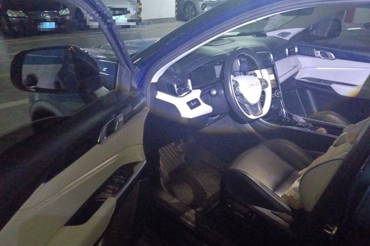 Used Lynk & Co 01 2017 2.0T Two-Wheel Drive Zhaopu Version Driver Seat