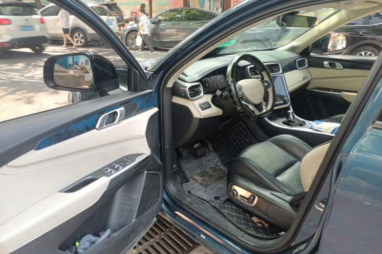 Used Lynk & Co 01 2017 2.0T Two-Wheel Drive Pro Edition Driver Seat