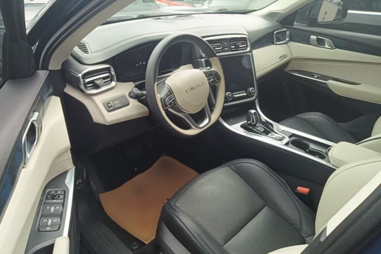Used Lynk & Co 01 2017 2.0T Two-Wheel Drive Zhaopu Version Driver Seat