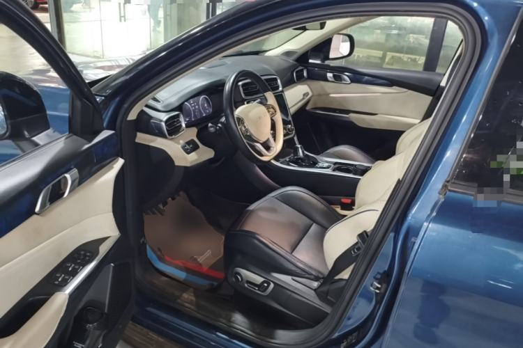 Used Lynk & Co 01 2017 2.0T Two-Wheel Drive Zhaopu Version Driver Seat