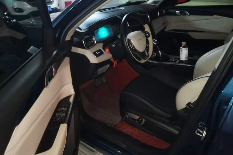 Used Lynk & Co 01 2017 2.0T Two-Wheel Drive Pro Edition Driver Seat