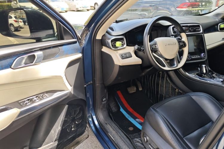 Used Lynk & Co 01 2017 2.0T Two-Wheel Drive Zhaopu Version Driver Seat
