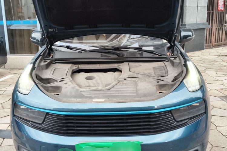 Used Lynk & Co 01 2017 2.0T Two-Wheel Drive Zhaopu Version Engine Bay