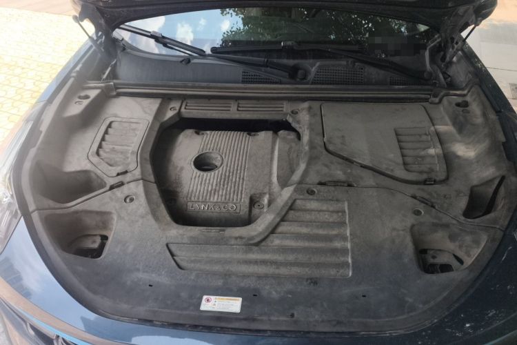 Used Lynk & Co 01 2017 2.0T Two-Wheel Drive Zhaopu Version Engine Bay