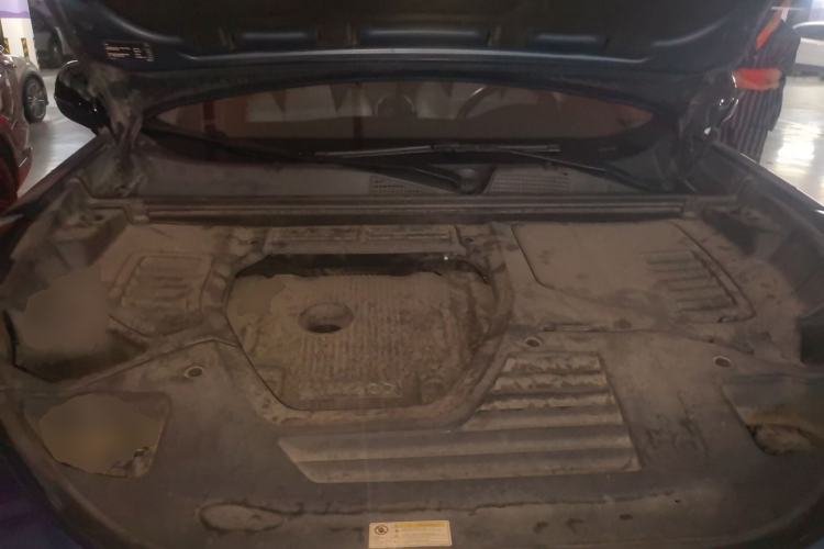 Used Lynk & Co 01 2017 2.0T Two-Wheel Drive Zhaopu Version Engine Bay